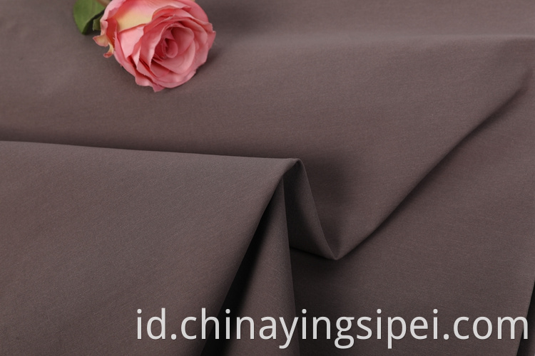 Good quality woven solid 70%cotton 30%polyester plain fabric